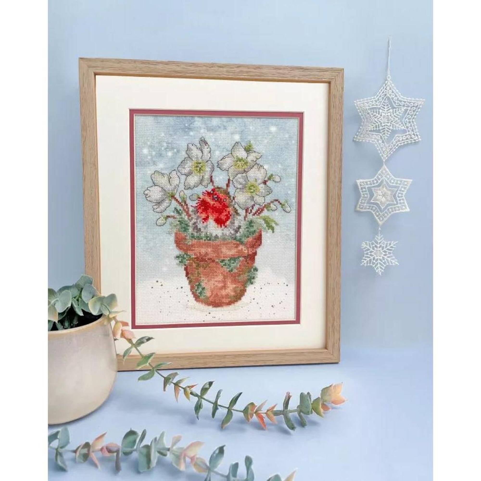 Bothy Threads Season's Tweetings Counted Cross Stitch Kit